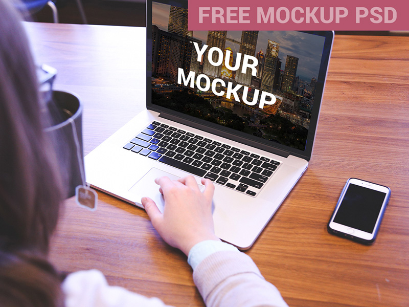 Apple Mac Book Mockup PSD
